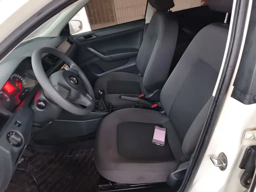 Volkswagen Santana — миниатюра 15