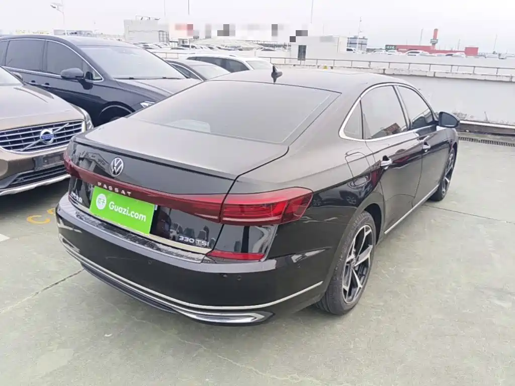 Volkswagen Passat — миниатюра 7