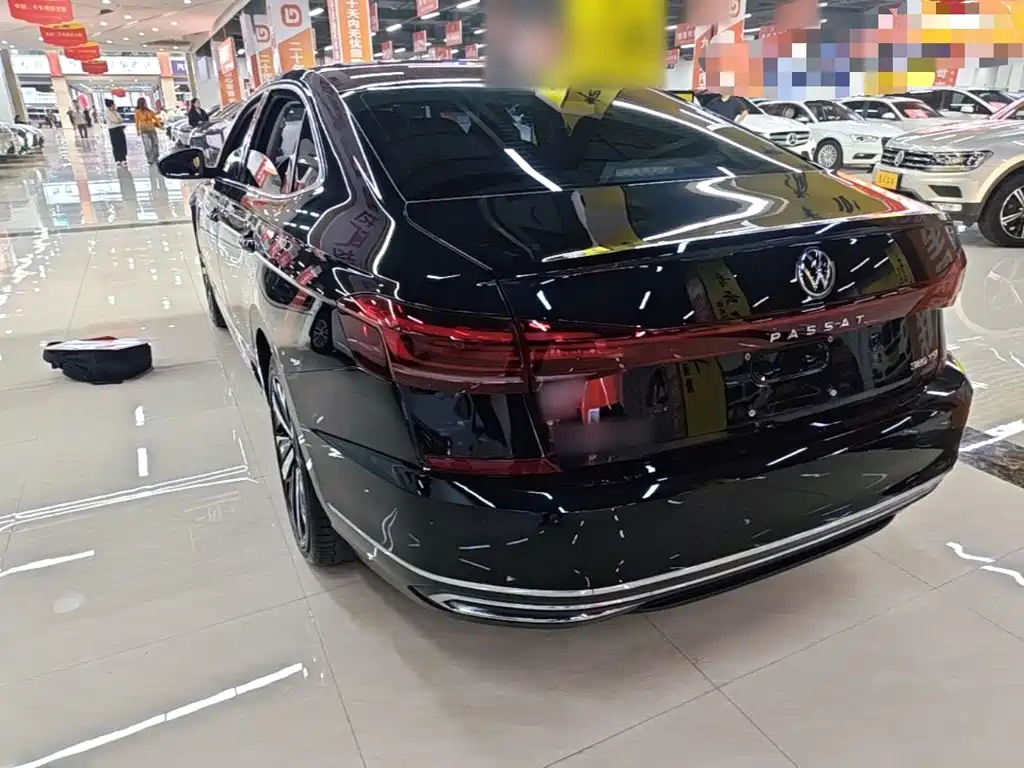 Volkswagen Passat — миниатюра 5