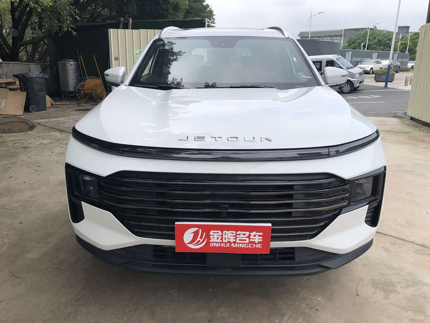 Jetour Jetour X70 PLUS 1.5 л 2025 г. Белый, пробег 13000 км