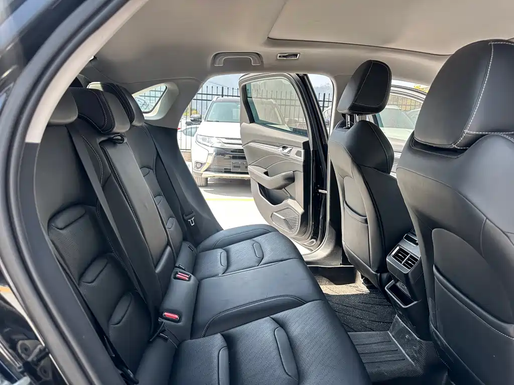 Geely Xingrui — миниатюра 17