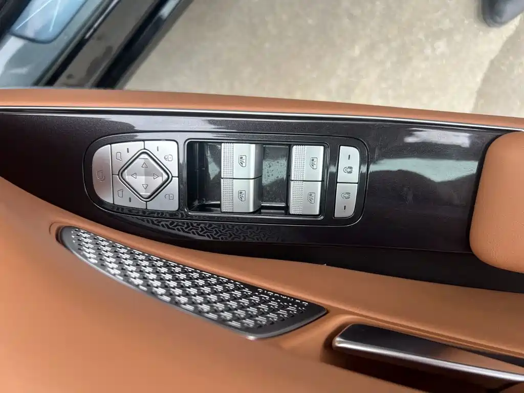 BYD Han L — миниатюра 10