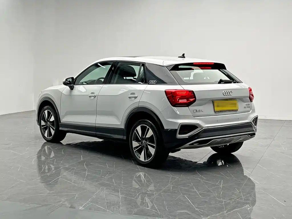 Audi Q2L — миниатюра 4