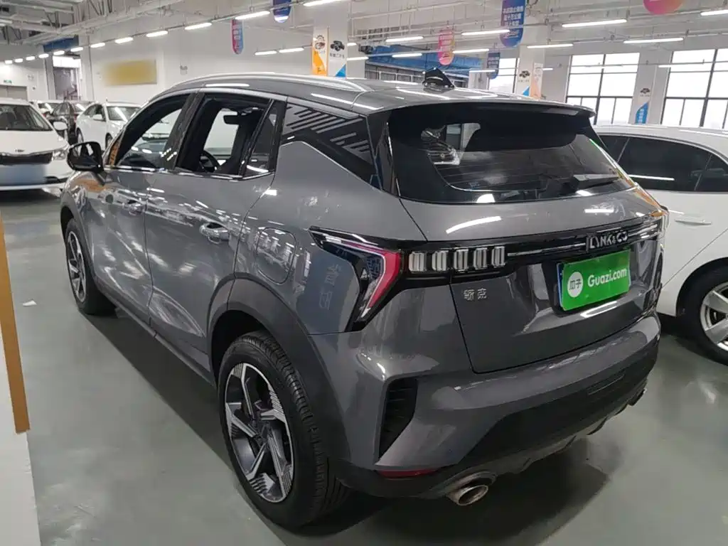 Lynk & Co 06 — миниатюра 5