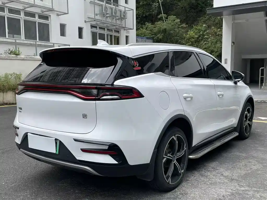 BYD Tang New Energy — миниатюра 11