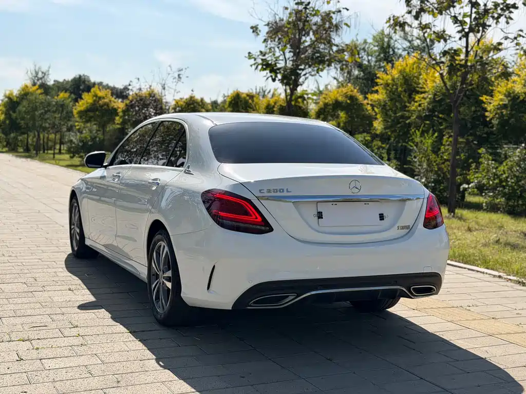 Mercedes-Benz C-Class — миниатюра 23