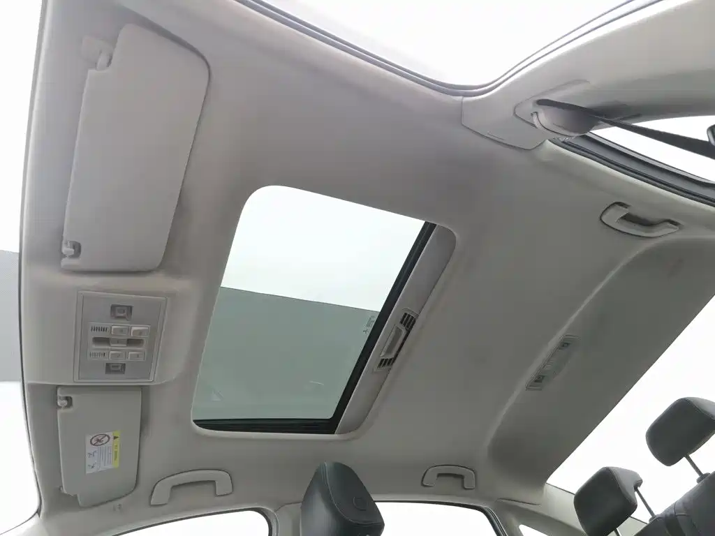 Volkswagen Lavida — миниатюра 14