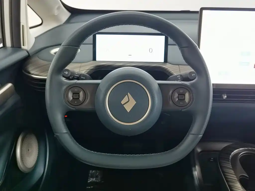 Baojun Yunduo — миниатюра 11