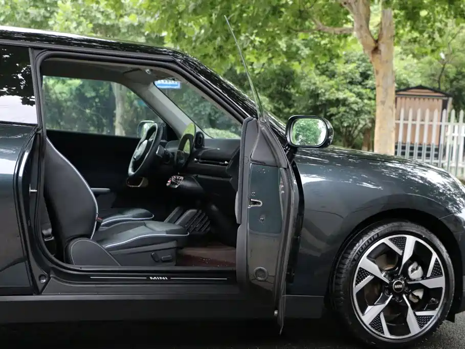 MINI MINI COOPER EV — миниатюра 15