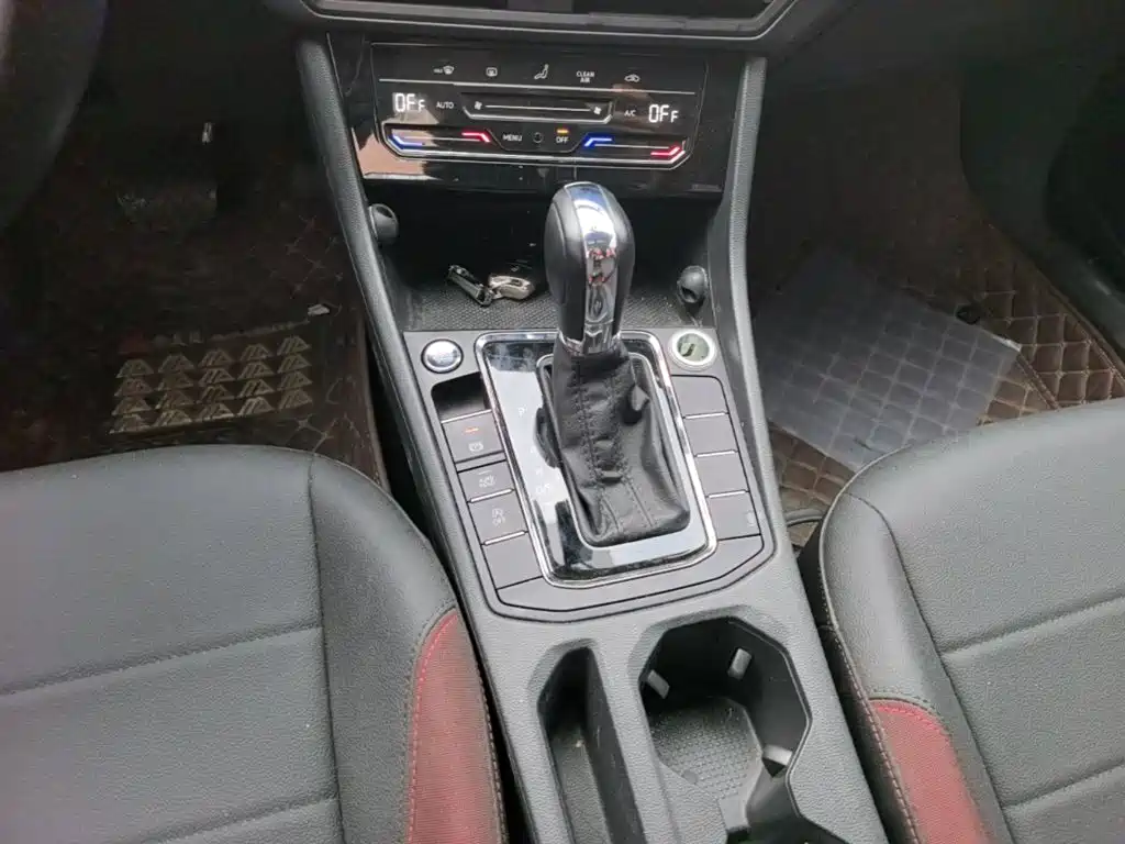 Volkswagen Bora — миниатюра 14