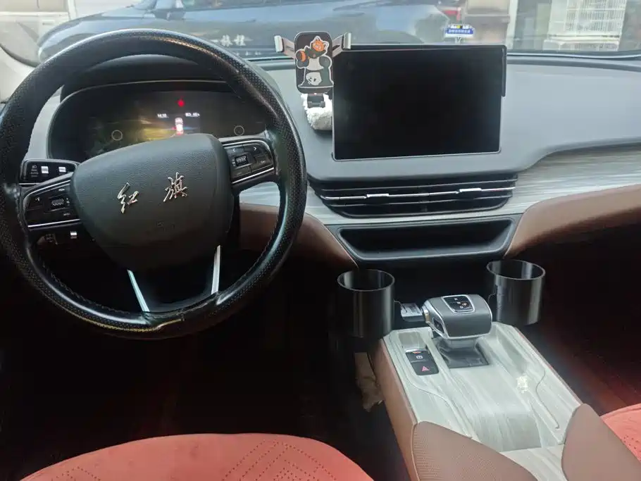 Hongqi Hongqi E-QM5 — миниатюра 12