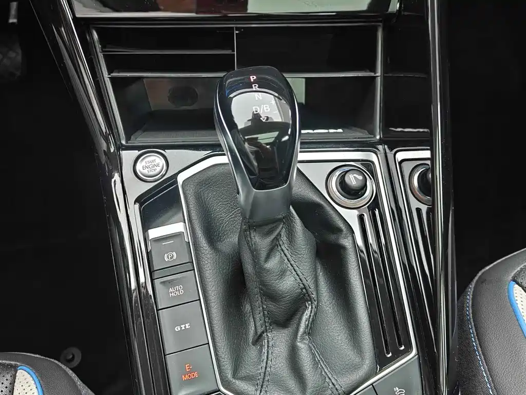 Volkswagen Tayron GTE — миниатюра 5