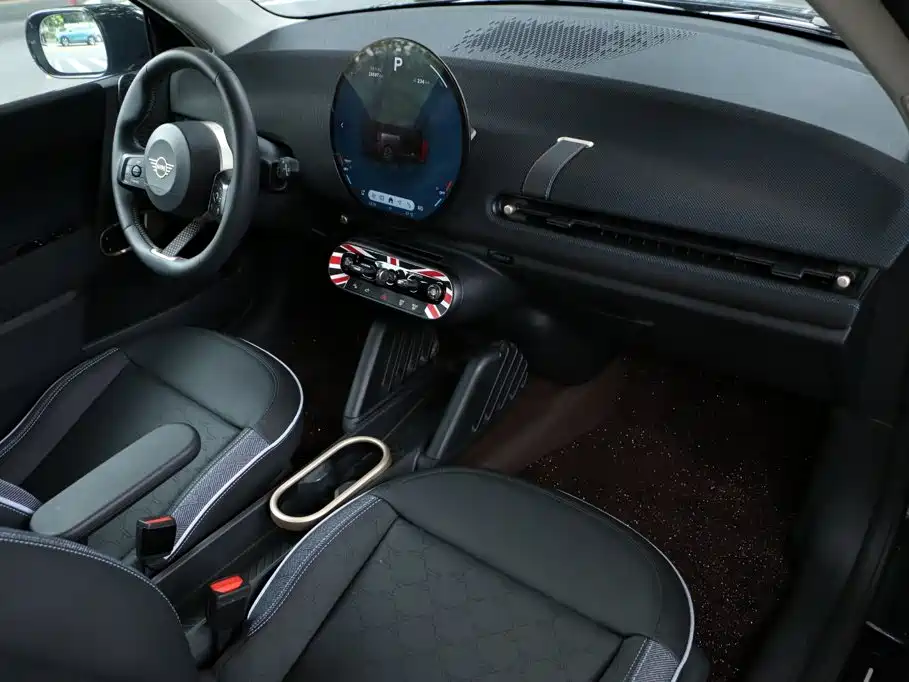 MINI MINI COOPER EV — миниатюра 13