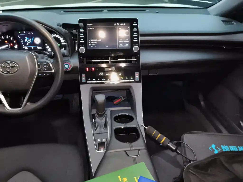 Toyota Avalon — миниатюра 14