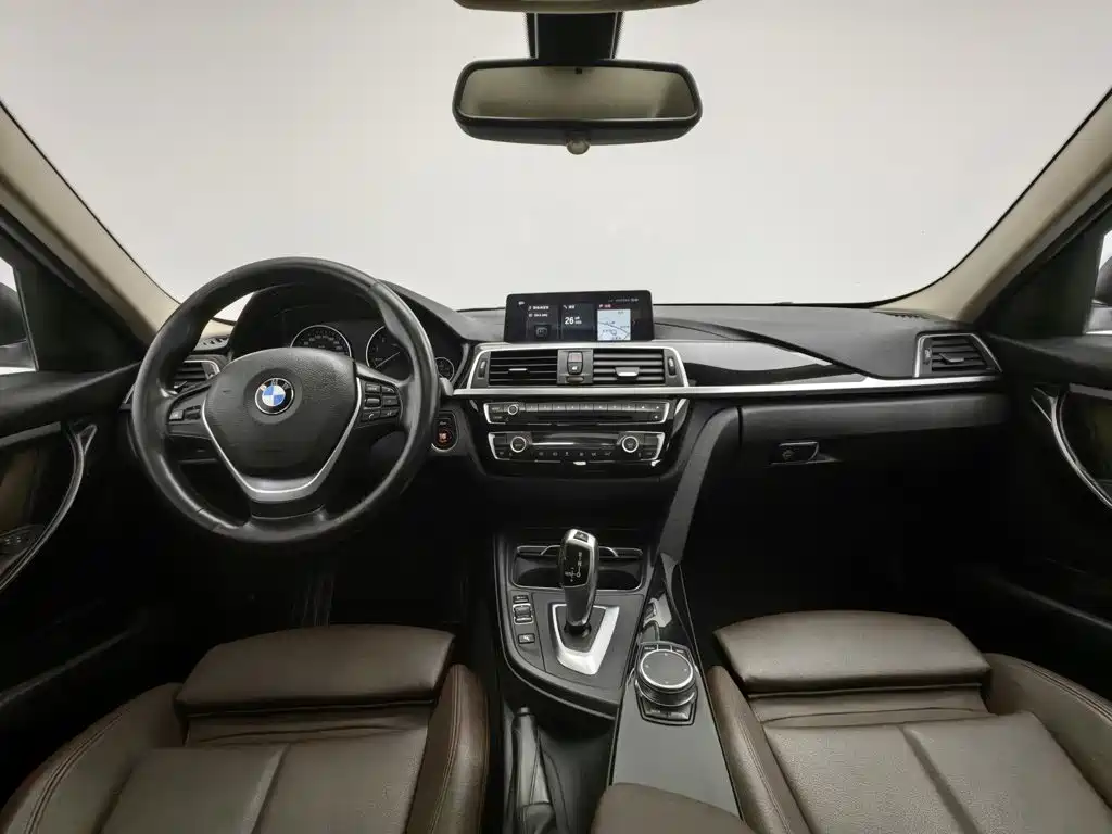 BMW 3 Series — миниатюра 5
