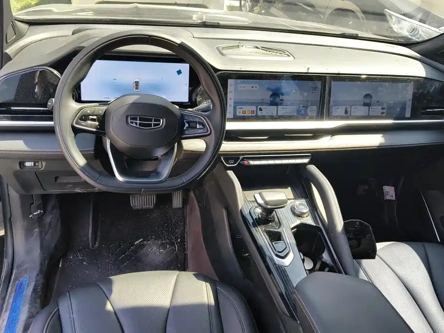 Geely Xingyue L — миниатюра 12