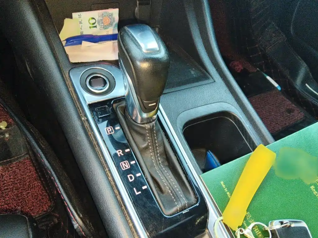 Nissan Sylphy — миниатюра 7