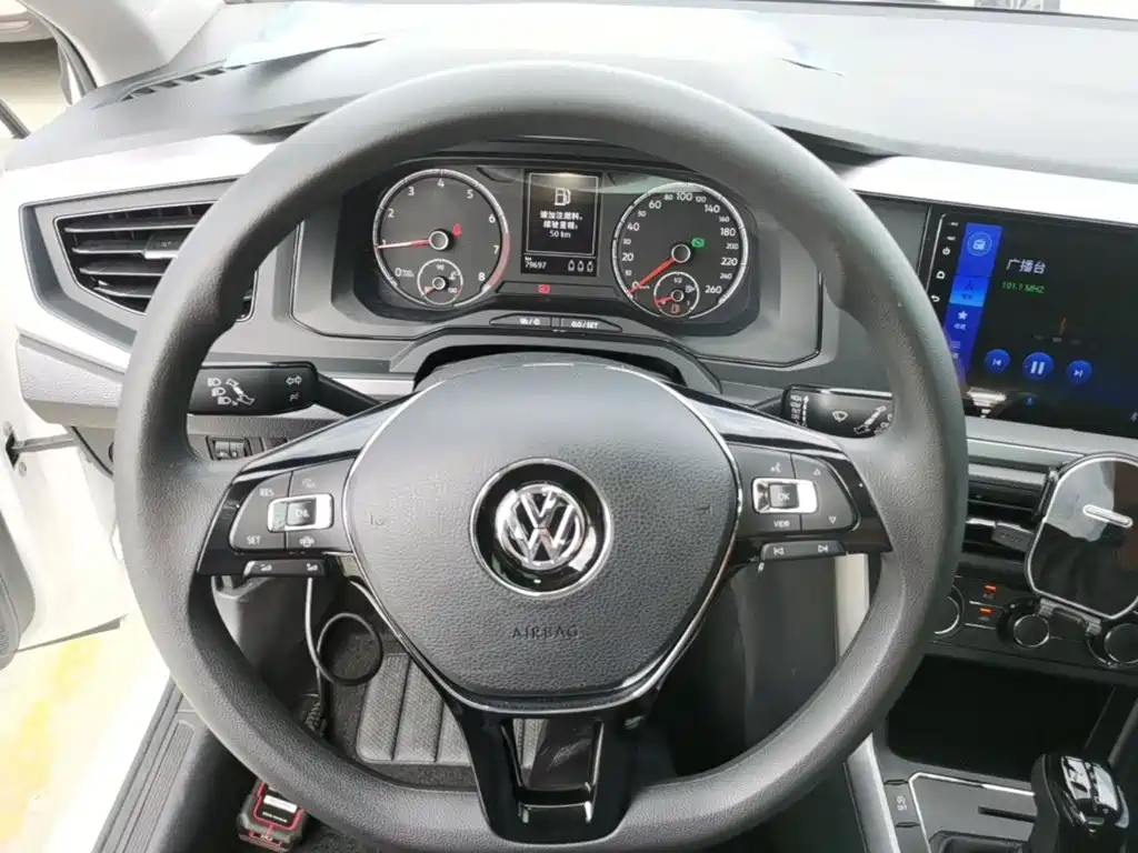Volkswagen Polo — миниатюра 11