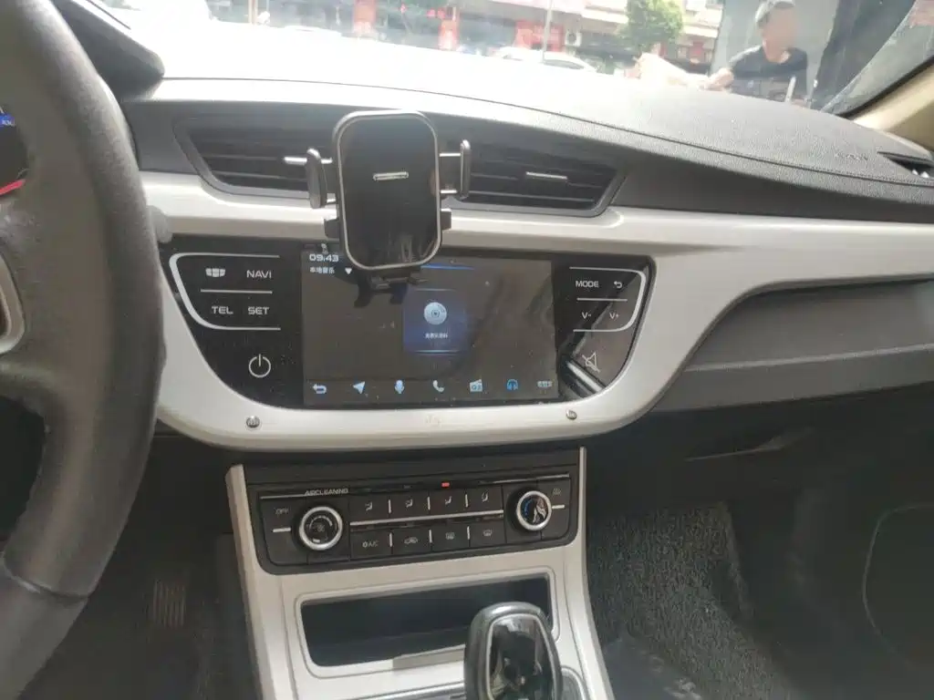 Geely Vision — миниатюра 6