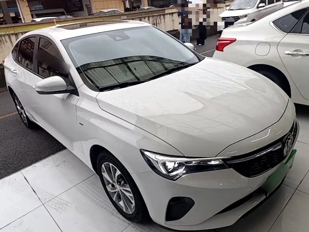 Buick Verano — миниатюра 4