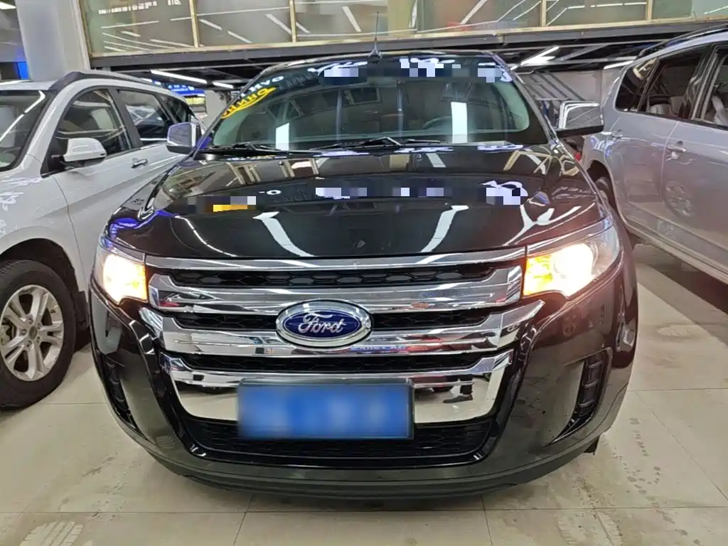 Ford Edge (Import) — миниатюра 3