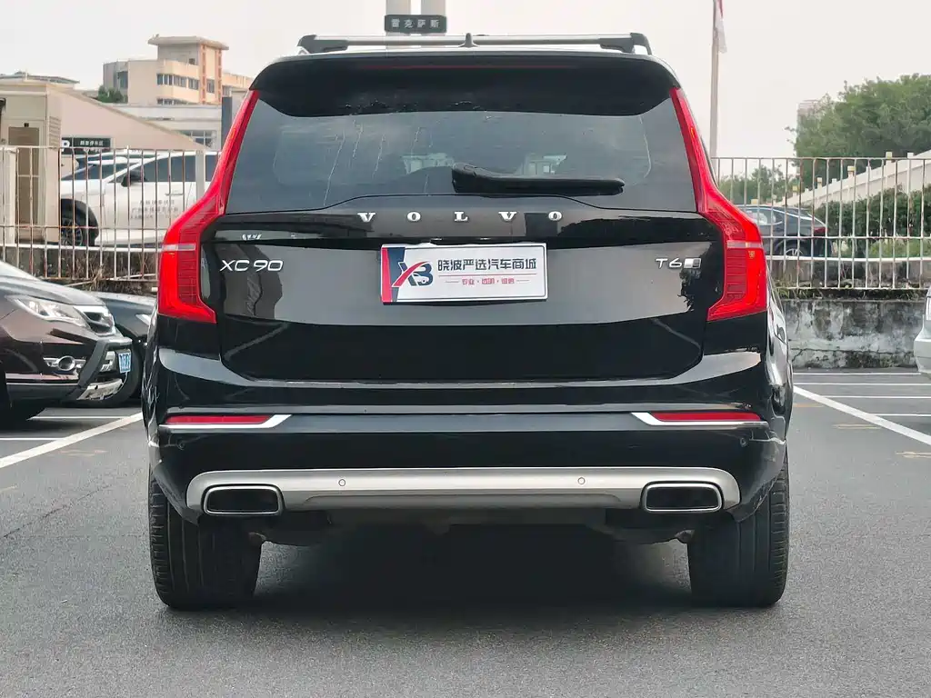 Volvo XC90 — миниатюра 7