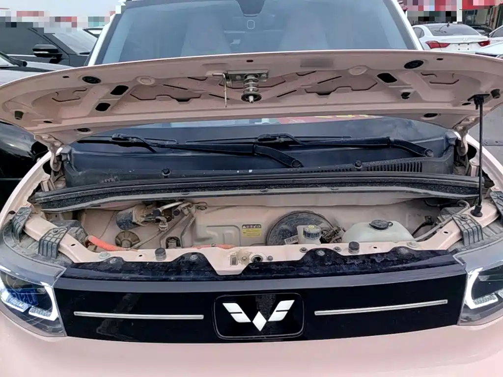 Wuling MINIEV — миниатюра 20
