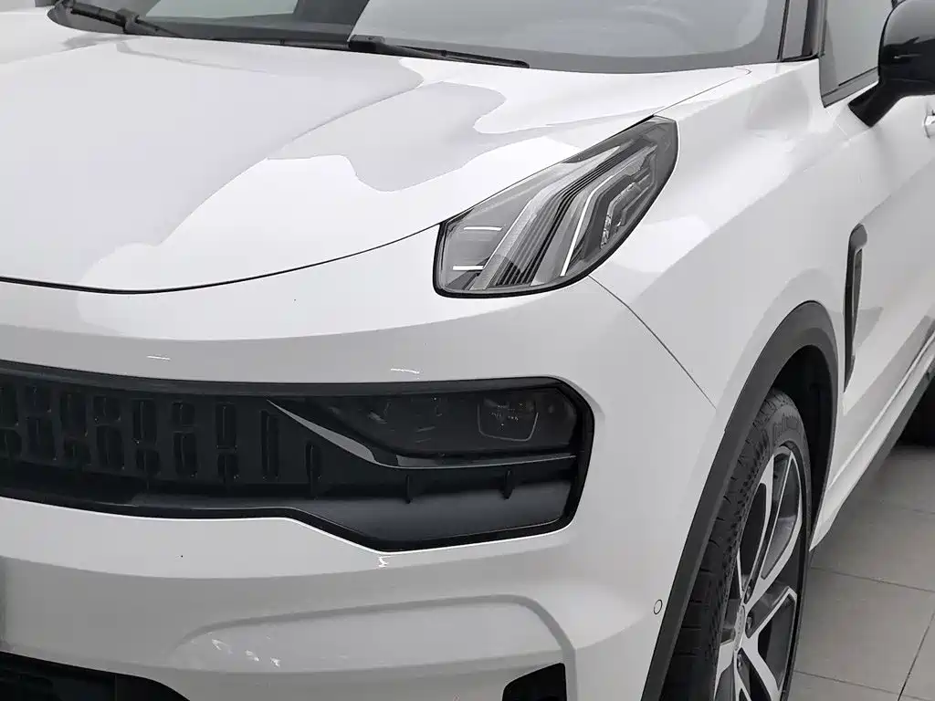 Lynk & Co 05 — миниатюра 7