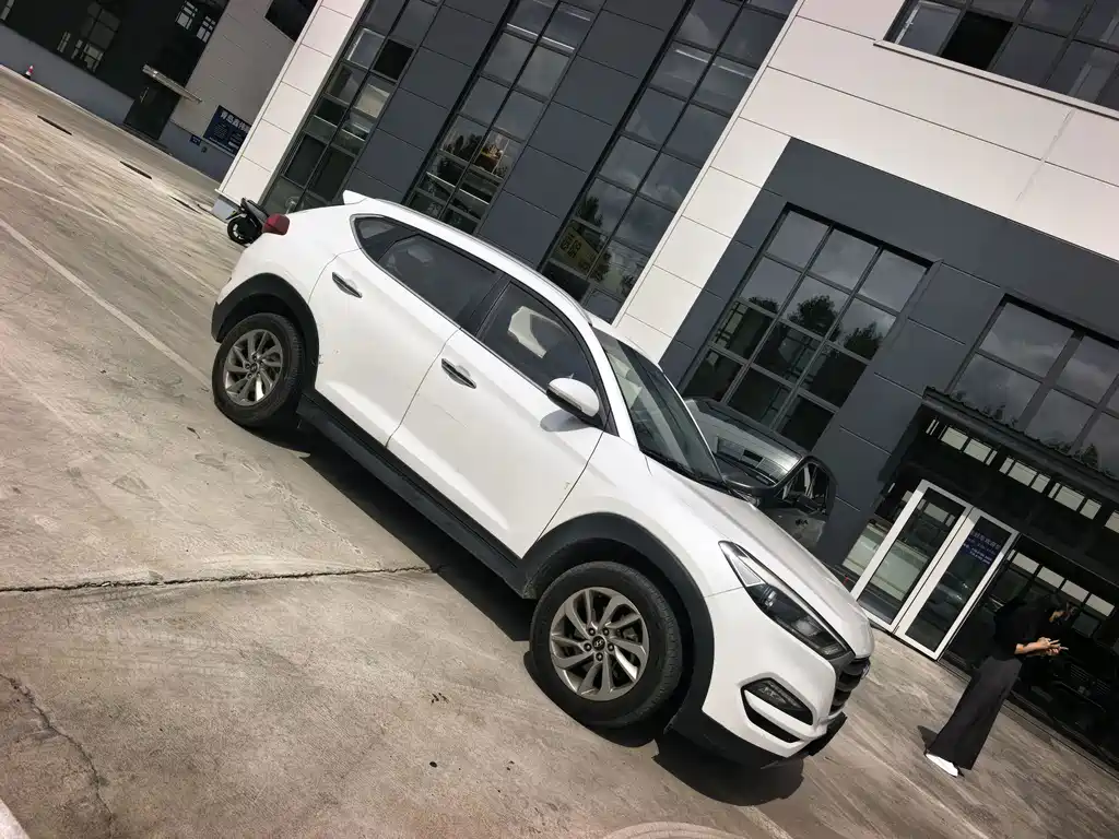 Hyundai Tucson — миниатюра 6