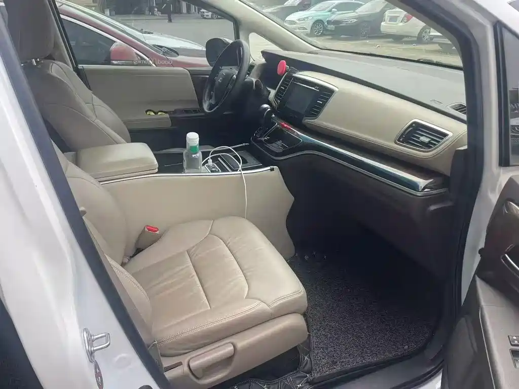 Honda Odyssey — миниатюра 4