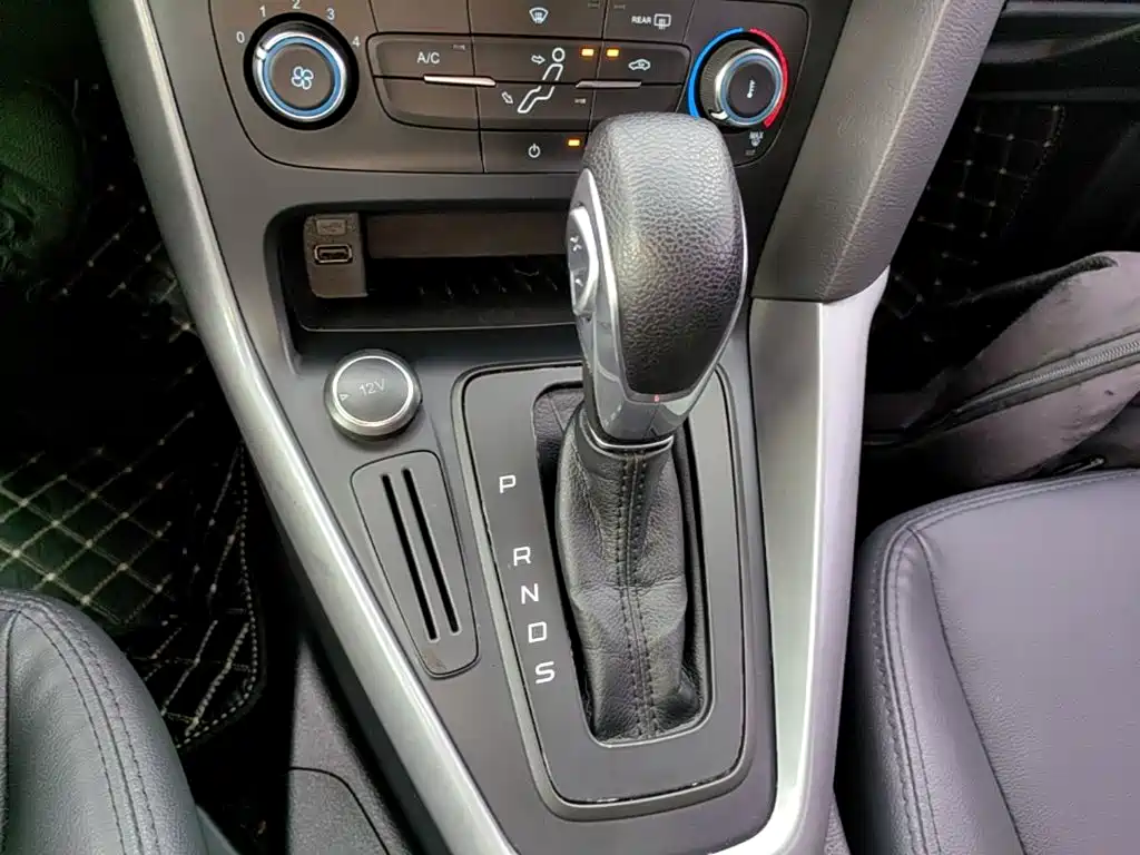Ford Focus — миниатюра 14