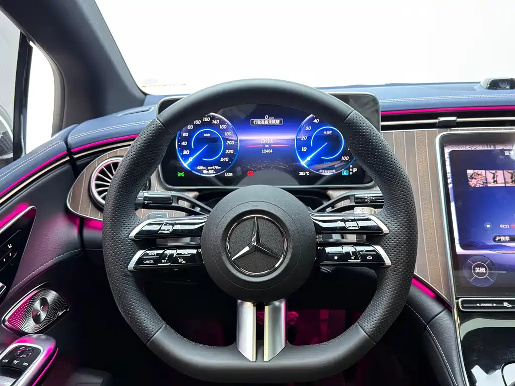 Mercedes-Benz EQE — миниатюра 7