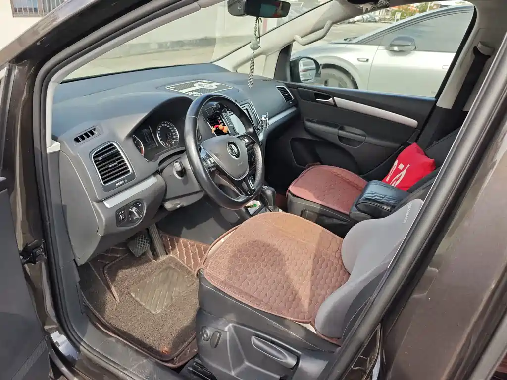 Volkswagen Sharan — миниатюра 5