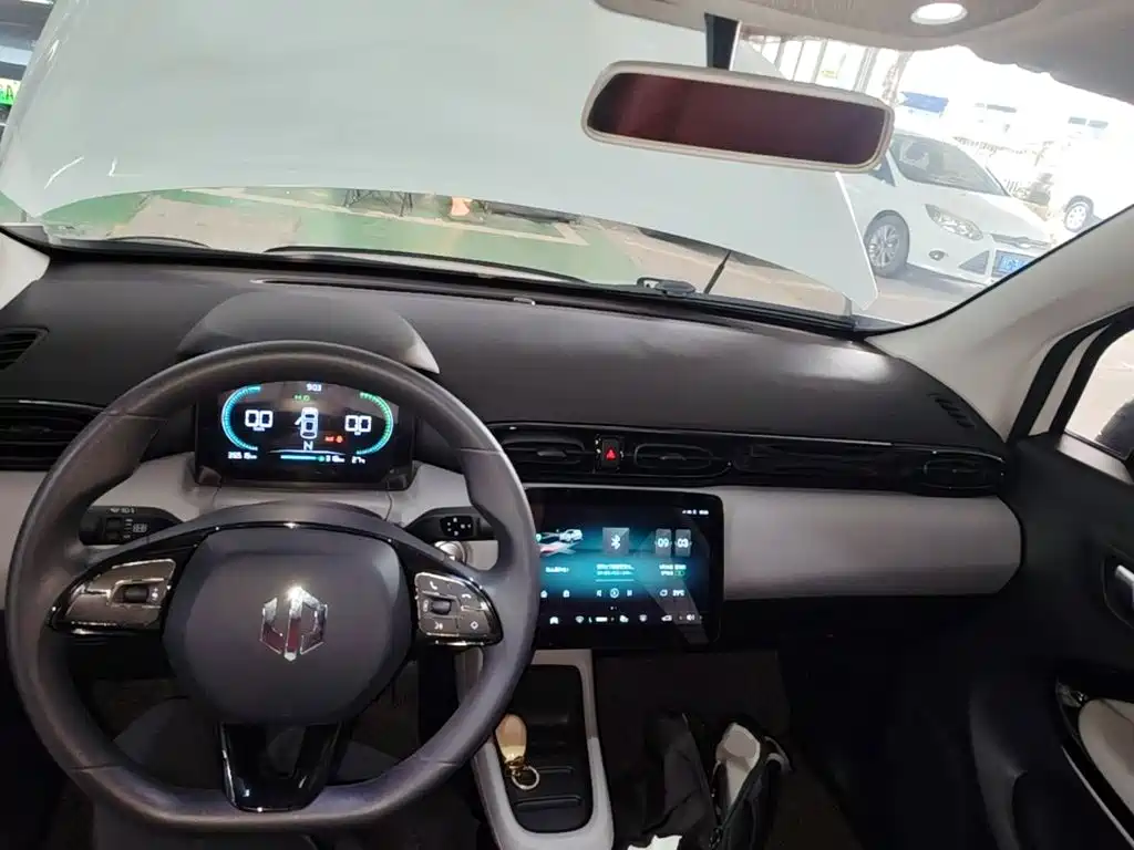 Leapmotor Leapmotor T03 — миниатюра 10
