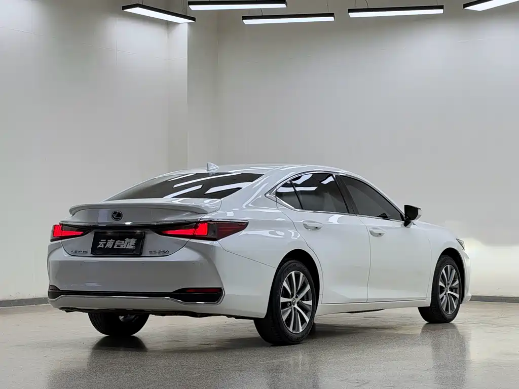 Lexus ES — фотографии объявления, Фото 8