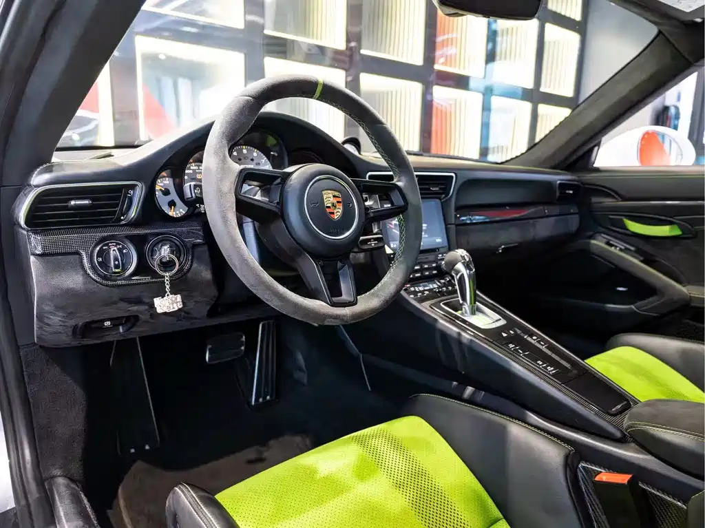 Porsche 911 — миниатюра 16