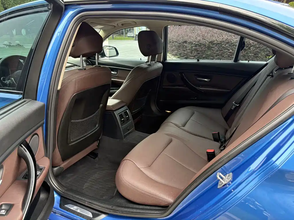 BMW 3 Series — миниатюра 6