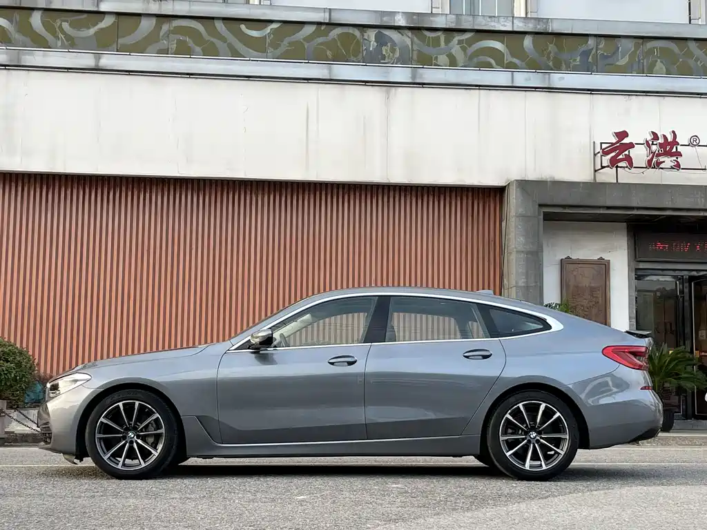 BMW 6 Series GT — миниатюра 3