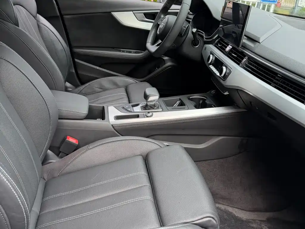 Audi A4L — миниатюра 12
