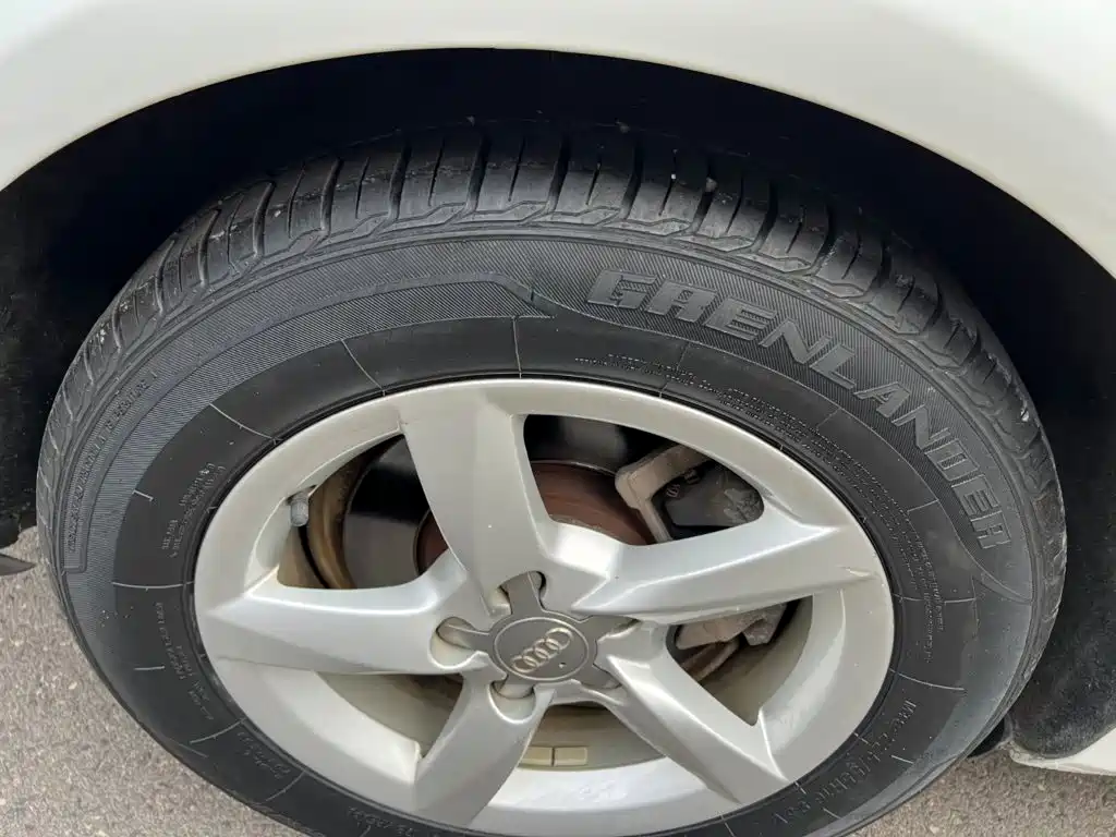 Audi A4L — миниатюра 18