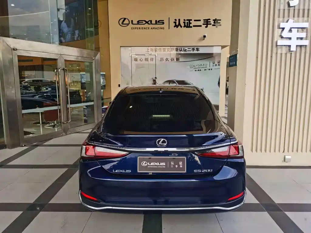 Lexus ES — миниатюра 3