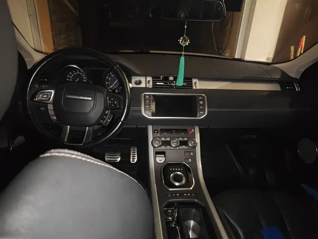 Land Rover Evoque — миниатюра 10