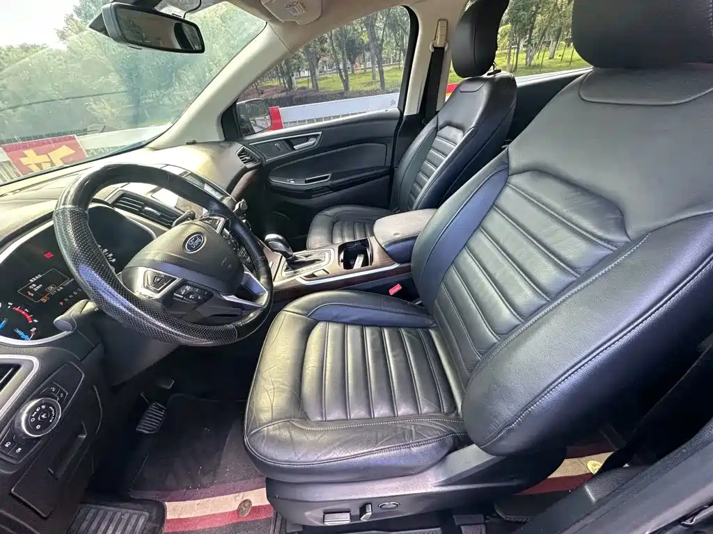 Ford Edge — миниатюра 4