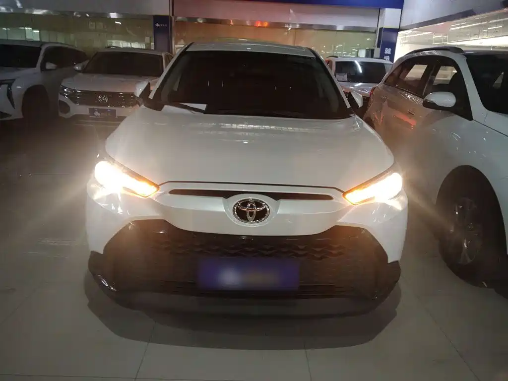 Toyota Frontlander — миниатюра 3