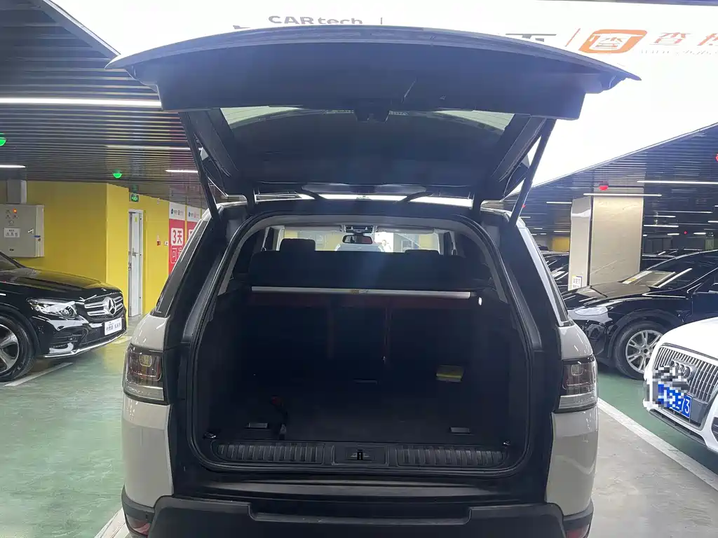 Land Rover Sport — миниатюра 14