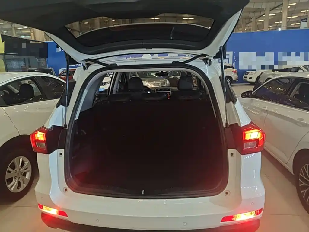 Haval M6 — миниатюра 19
