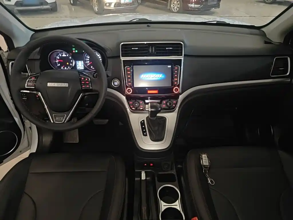Haval M6 — миниатюра 10