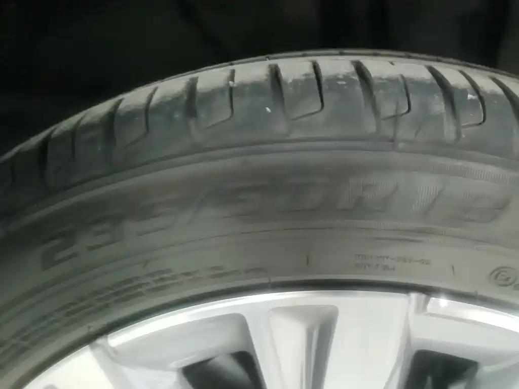 Hongqi Hongqi E-QM5 — миниатюра 26