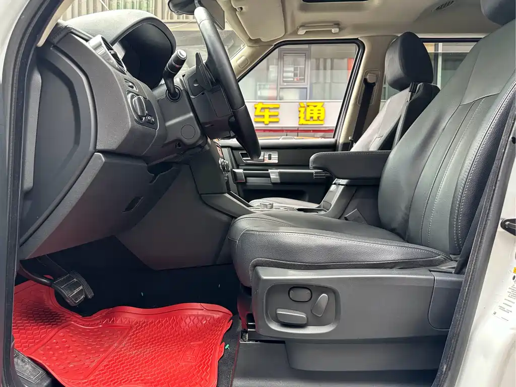 Land Rover Discovery — миниатюра 13