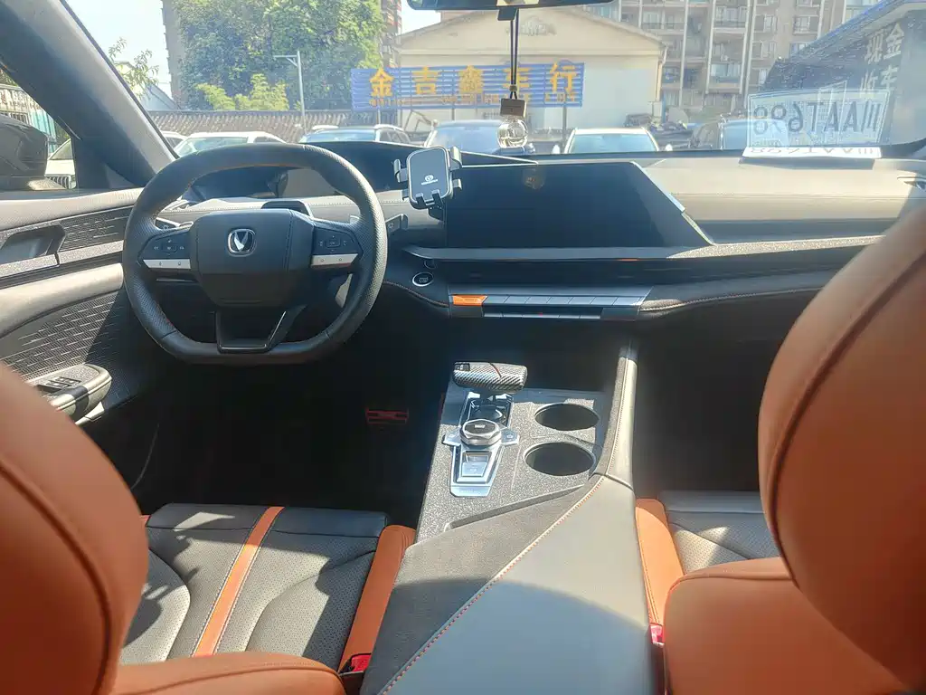 Changan UNI-V — миниатюра 9
